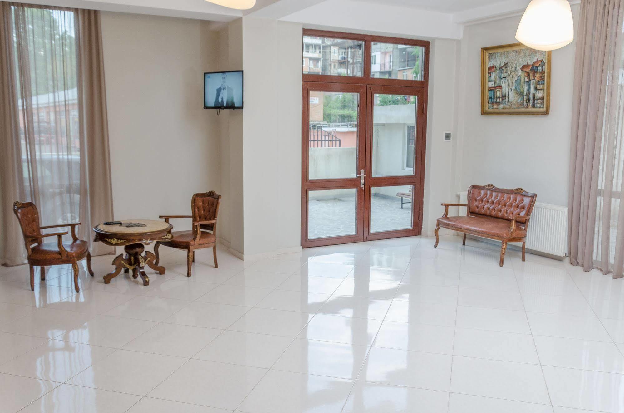 Big Bay Hotel Tbilisi Zewnętrze zdjęcie