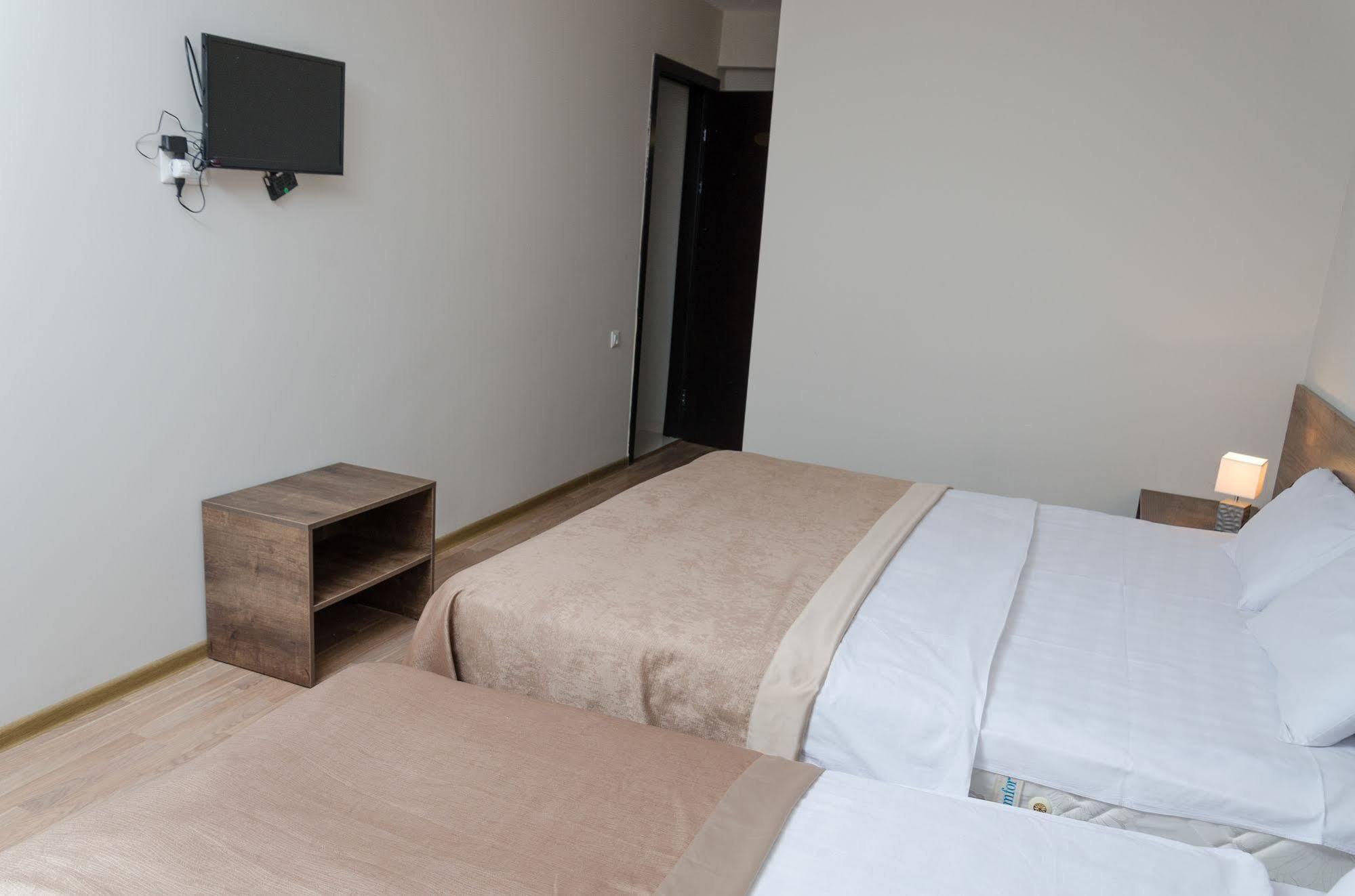 Big Bay Hotel Tbilisi Zewnętrze zdjęcie