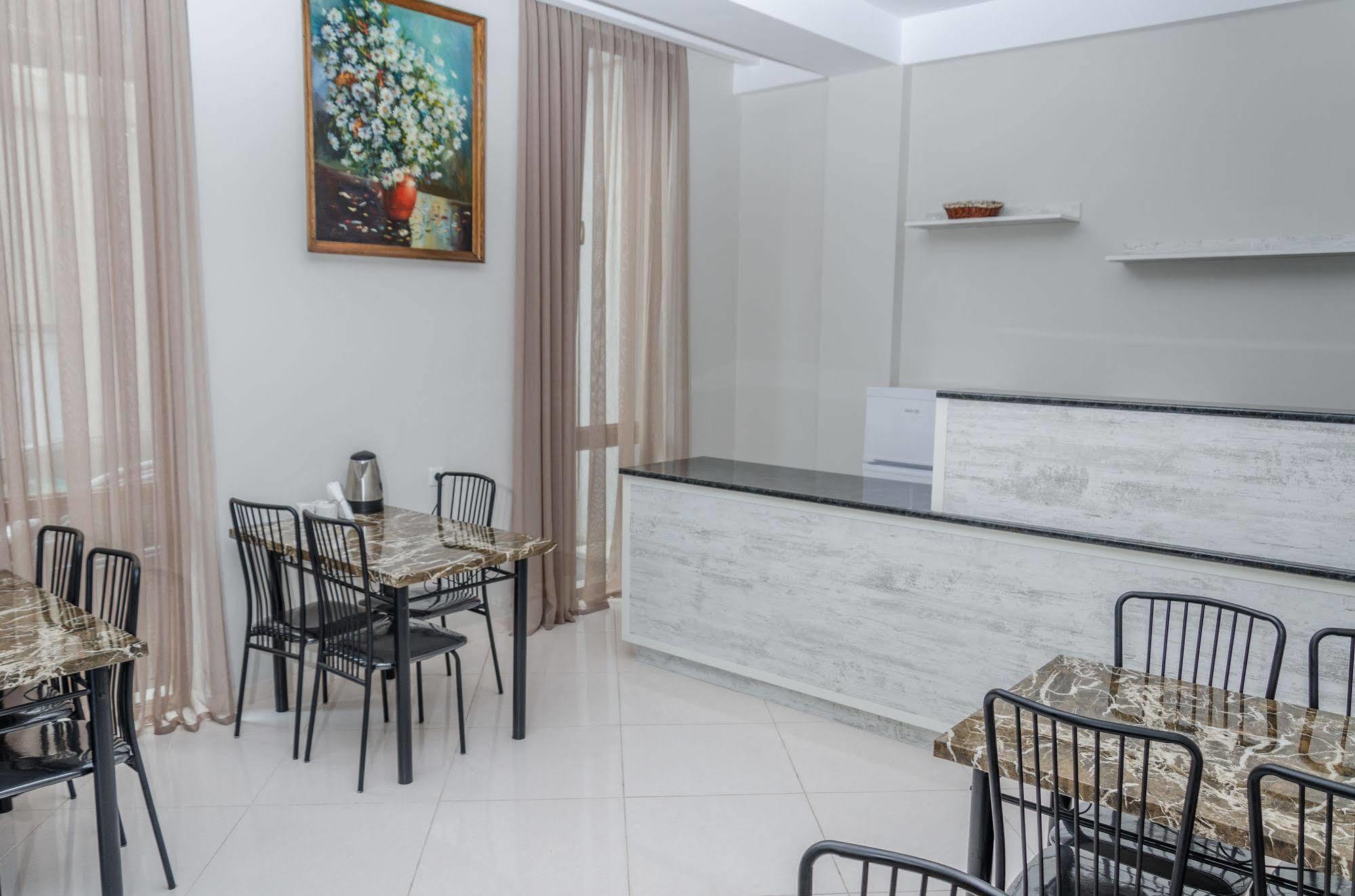 Big Bay Hotel Tbilisi Zewnętrze zdjęcie